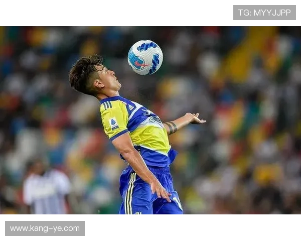 桑普多利亚战术体系解析：近期攻防结构与阵型变化分析